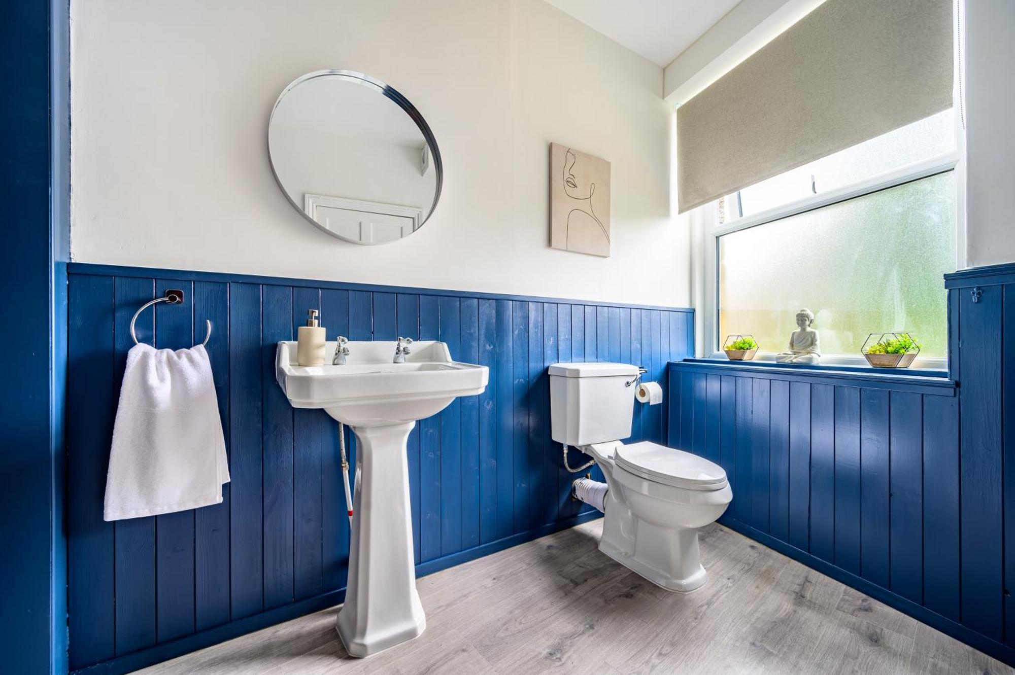 Вілла Stunning House Sleeps 7 - Parking Бакстон Екстер'єр фото
